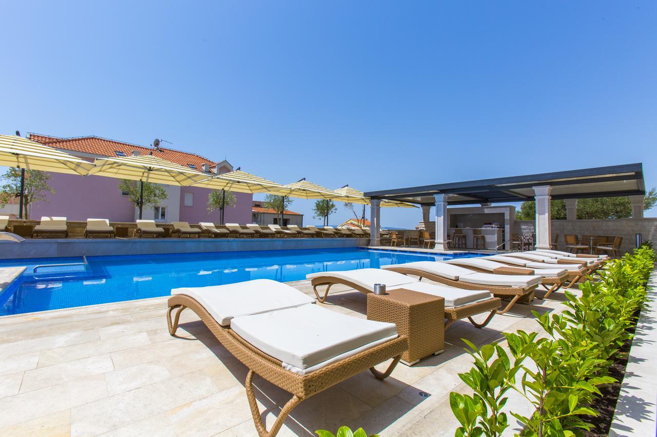 Luxury Aparthotel Makarská Exteriér fotografie